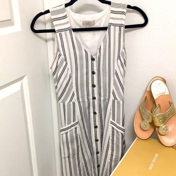 Moving Sale 🚗 - Loft Blue White Striped Dress, Size 0 - Picture 1 of 7